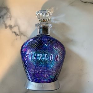 Stardom designer skin tanning lotion bronzer